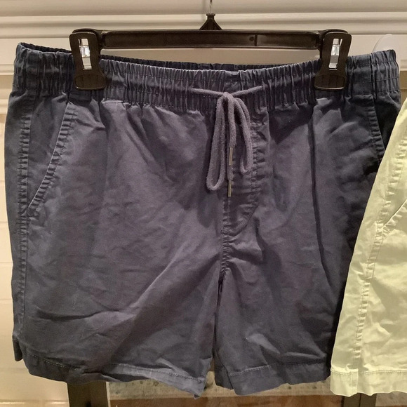 #74 Aeropostale Set of 2 Pull on Chino Shorts Men’s Size Medium - Picture 4 of 9
